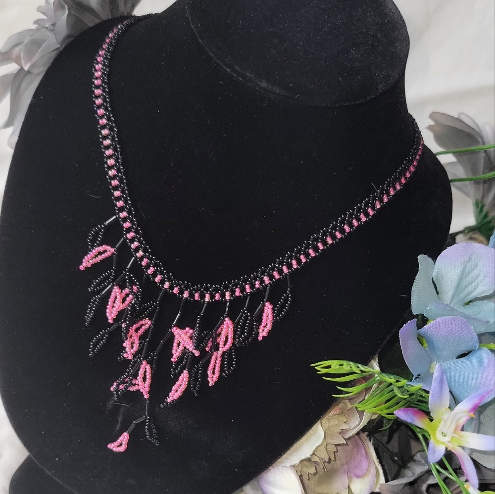 Pink and black leaves necklace